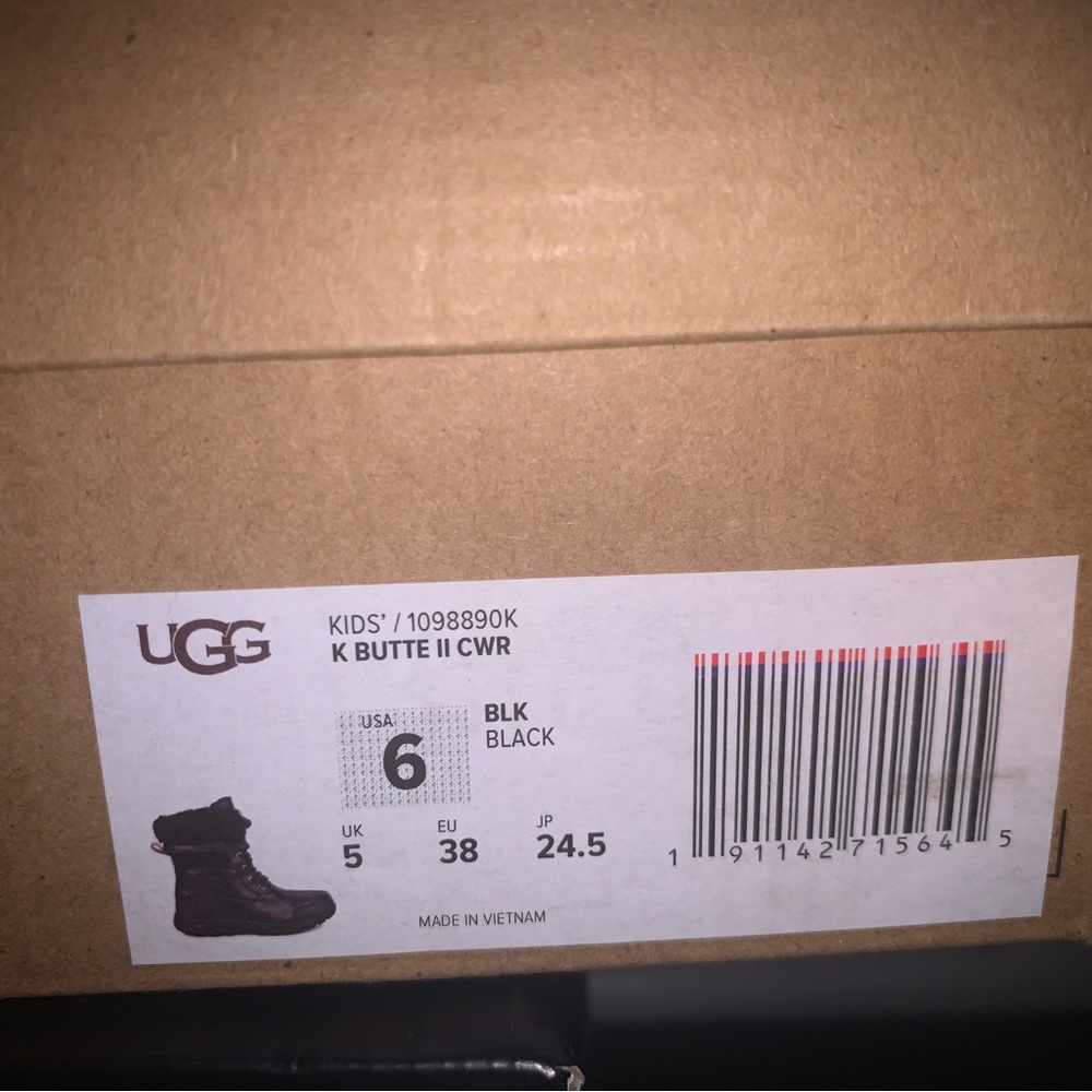 UGG BOOTS FOR THE WINTER Butte II CWR